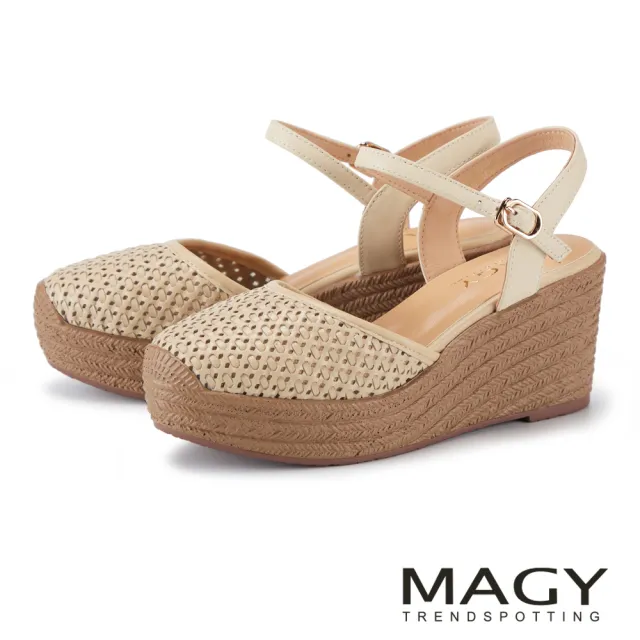 【MAGY】包頭編織踝部扣帶厚底涼鞋 米白