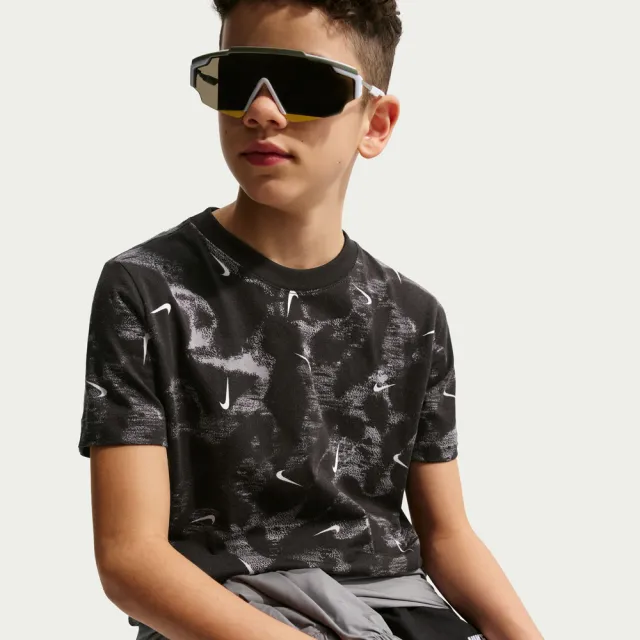 【NIKE 耐吉】短袖上衣 童裝 大童 男女童 T恤 K NSW LBR AOP TEE 黑灰 II0458-010