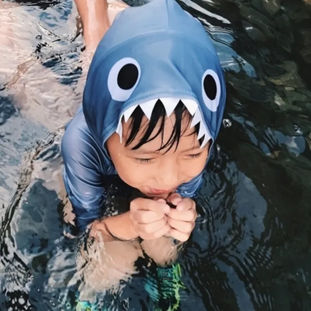 【橘魔法】大嘴鯊魚平角連帽泳衣 兒童 男童 童裝 一件式 連身泳衣 泳裝 衝浪服 游泳 海邊 戲水 溫泉 泡湯