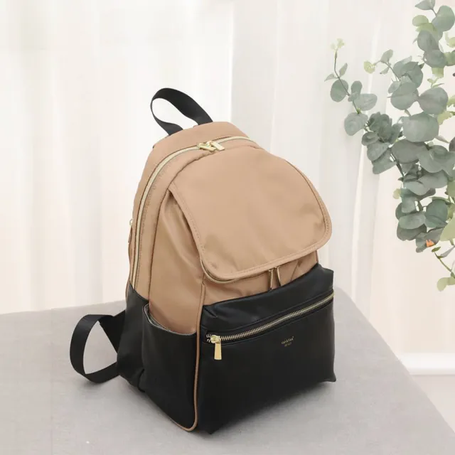 【WHOSE BAG】買一送一 日系拼接色10格收納防水後背包｜男女雙肩包 附可掛零錢包 NO.WBKK02