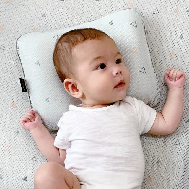 【GIO Pillow】超透氣護頭型嬰兒枕 枕套2入組 S/M號任選(寶寶枕頭 新生兒枕頭 防扁頭護頭枕 可水洗枕)
