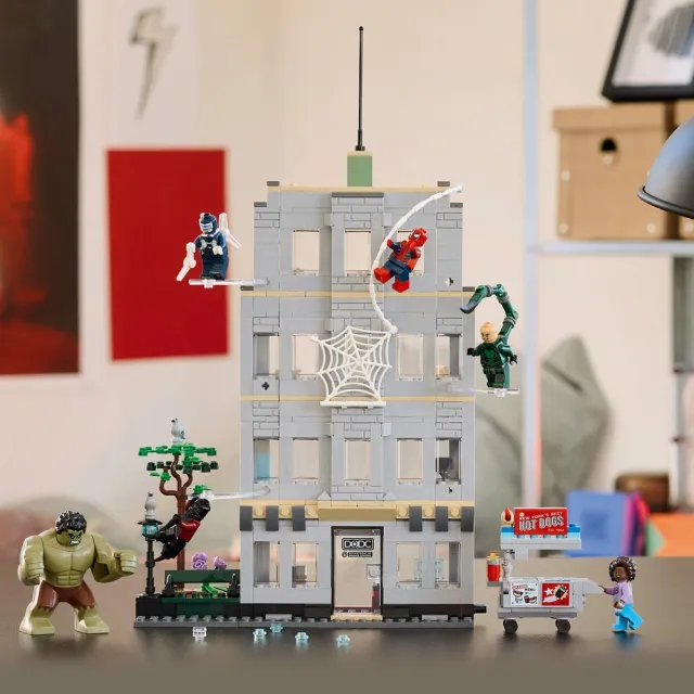 【LEGO 樂高】漫威超級英雄系列 76350 蜘蛛人和綠巨人浩克的精采激戰(創意力遊戲 漫威 禮物 玩具)