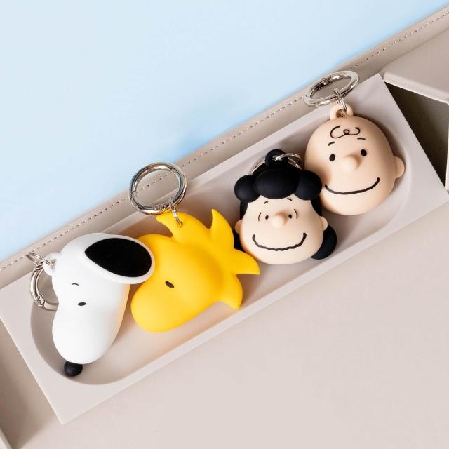 【Elago】PEANUTS 史努比 AirTag 保護套(附鑰匙扣)