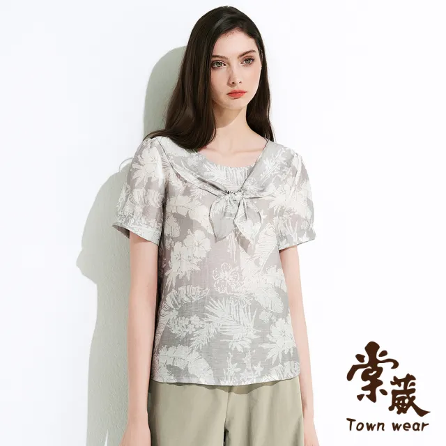 【TOWN’WEAR 棠葳】滿版印花透膚領結上衣(女上著/女上衣/修身/天絲棉/棉質/短袖)