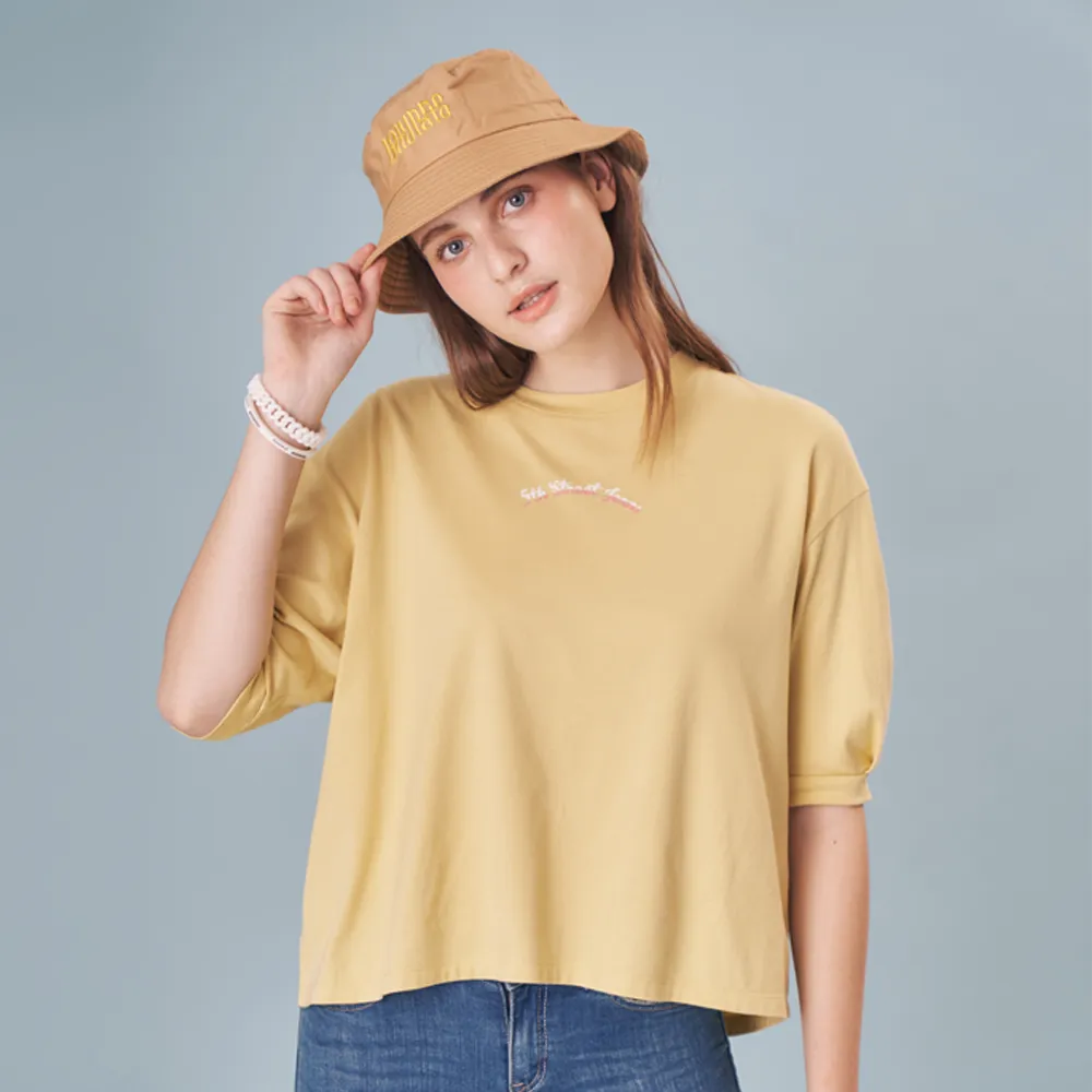 【5th STREET】女裝 短t 短袖 上衣 t恤 TEE 寬版 logo 棉質 黃色(570869)