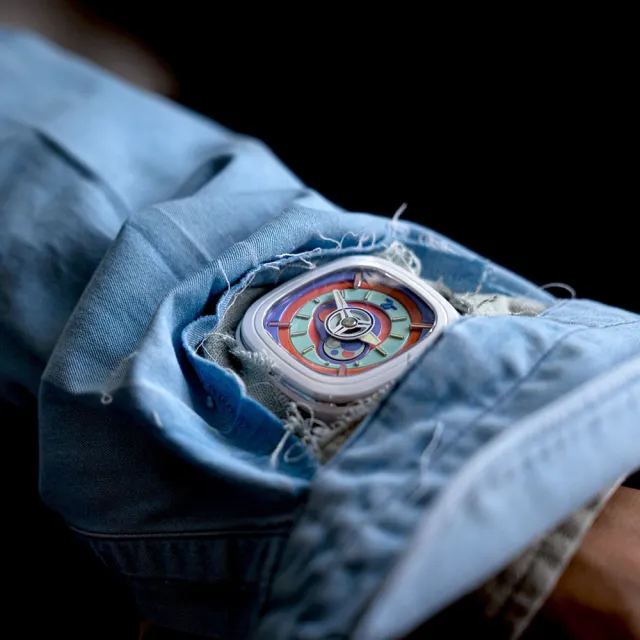 【SEVENFRIDAY】Bubble Gum 泡泡糖 陶瓷框多彩噴漆面盤機械錶-47.6x47mm(P1C/06)