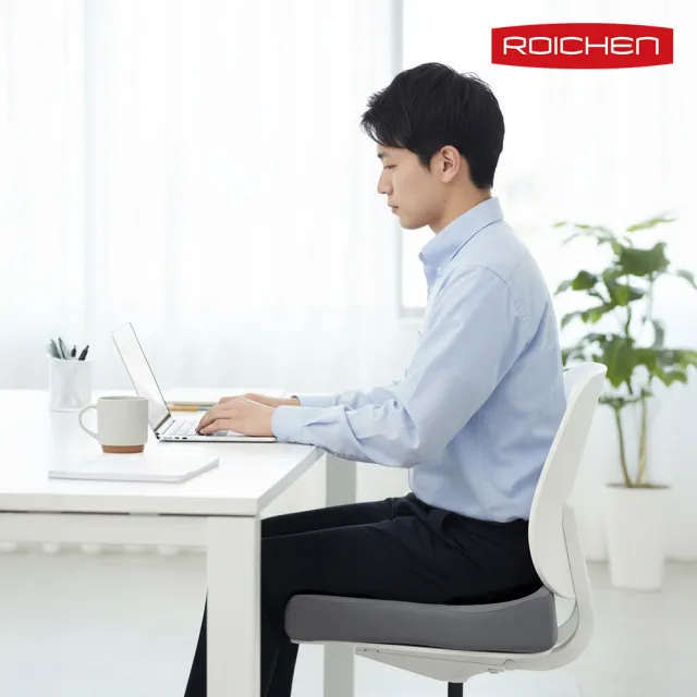 【Roichen】穩姿坐墊 2入組 (男女款各一) 人體工學坐墊 久坐減壓不疲勞 透氣涼感 三明治空氣層