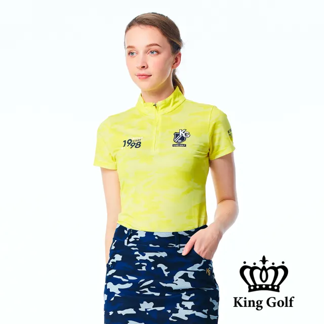 【KING GOLF】網路限定款-女款迷彩底紋刺繡印花立領拉鍊POLO衫/高爾夫球衫-黃色