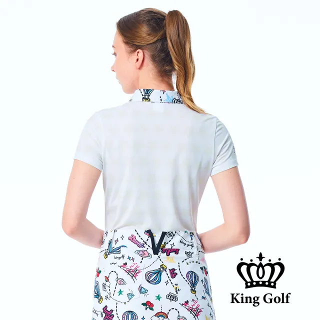 【KING GOLF】網路限定款-女款星星滿版底圖撞色塗鴉領口印花POLO衫/高爾夫球衫-白色