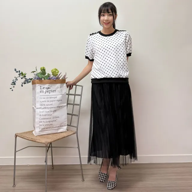 【Hana Mokuba】花木馬日系女裝側肩花釦點綴點點上衣
