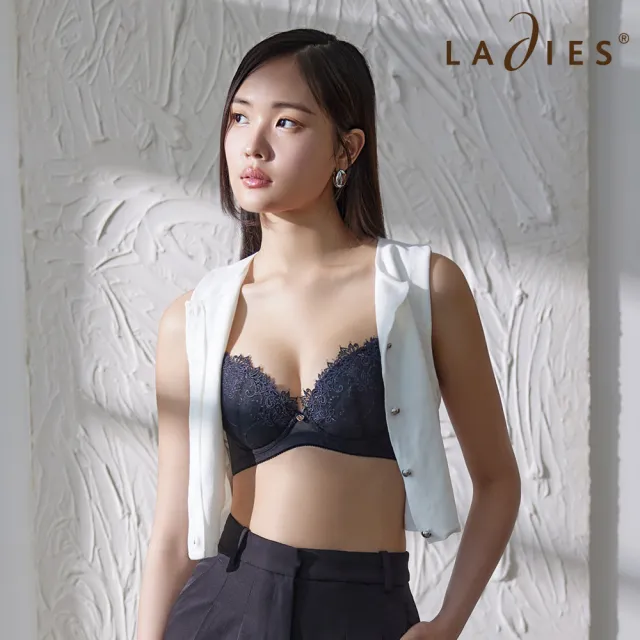 【Ladies 蕾黛絲】顯瘦雙背片靠過來C-F包覆收副乳內衣(黑色)