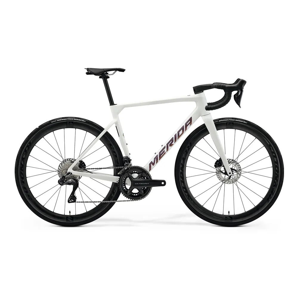 【MERIDA 美利達】斯特拉SCULTURA 8000 碳纖維全能型碟煞跑車(無附踏板/Ultegra無線變速/公路車/自行車)