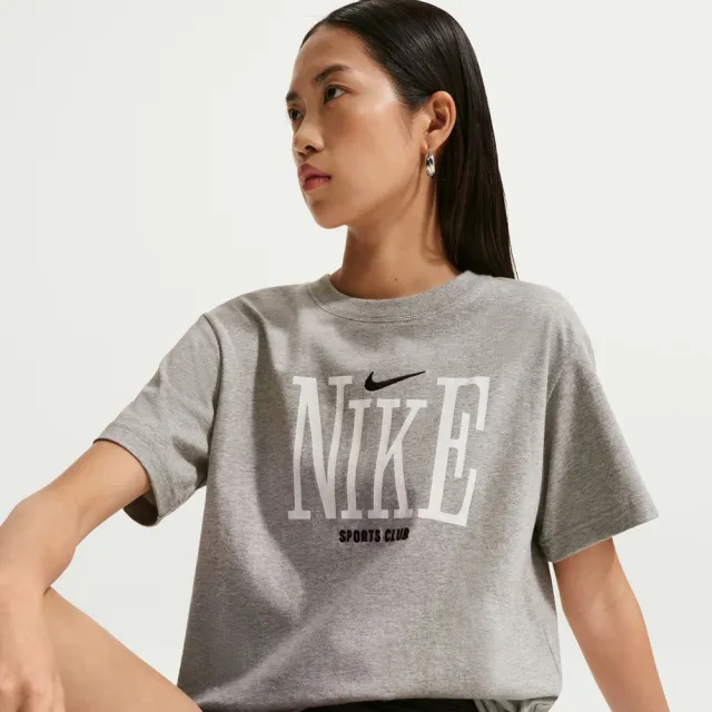 【NIKE 耐吉】短袖上衣 女 T恤 AS W NSW CLSC BF OC INCONNECT 灰 IR7889-063