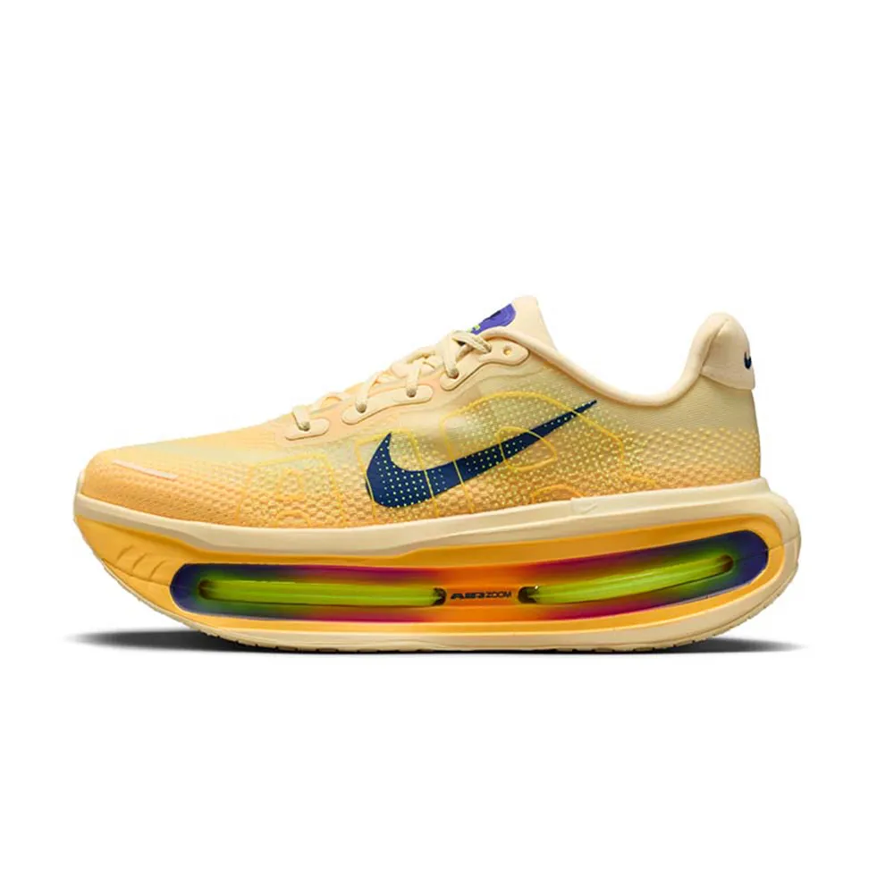 【NIKE 耐吉】慢跑鞋 Nike Vomero Premium  Alabaster 黃色 男鞋 HQ2050-701