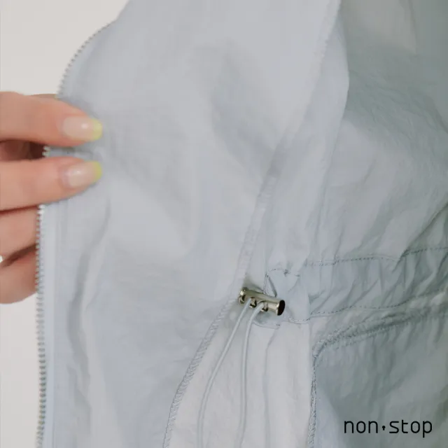 【non-stop】輕量防曬抽繩連帽外套-2色