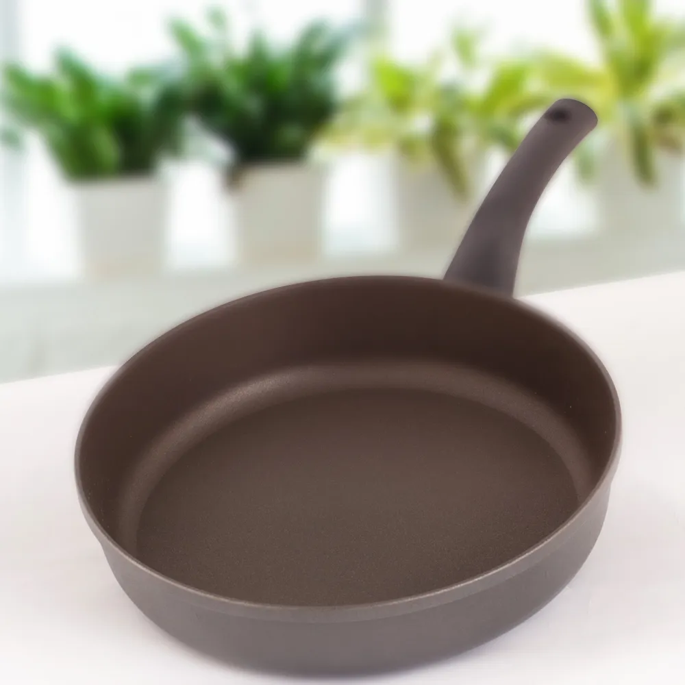 【ＵNICOOK 優樂】樂廚不沾平底鍋(28cm)