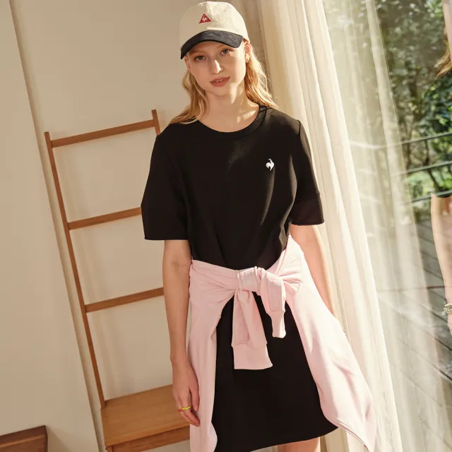 【LE COQ SPORTIF 公雞】短袖連身裙 女款 黑色 LWX22222