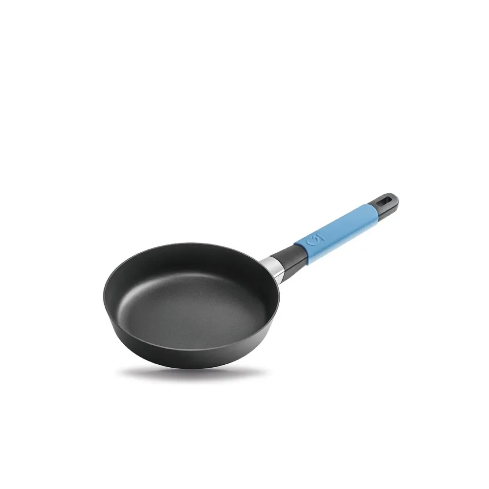 【瑞康屋UCOM】丹麥Squality輕鑄鍋導磁20cm 單柄藍
