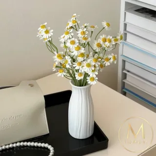 【Floral M】日式陶瓷牛奶小花瓶(花瓶/插花/玻璃瓶/花器/花盆/陶瓷花瓶/桌面擺飾/居家裝飾)