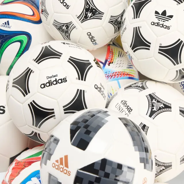 【adidas 愛迪達】世界盃 HIST BALL SET M 迷你收藏款足球   男鞋/女鞋 JN2093