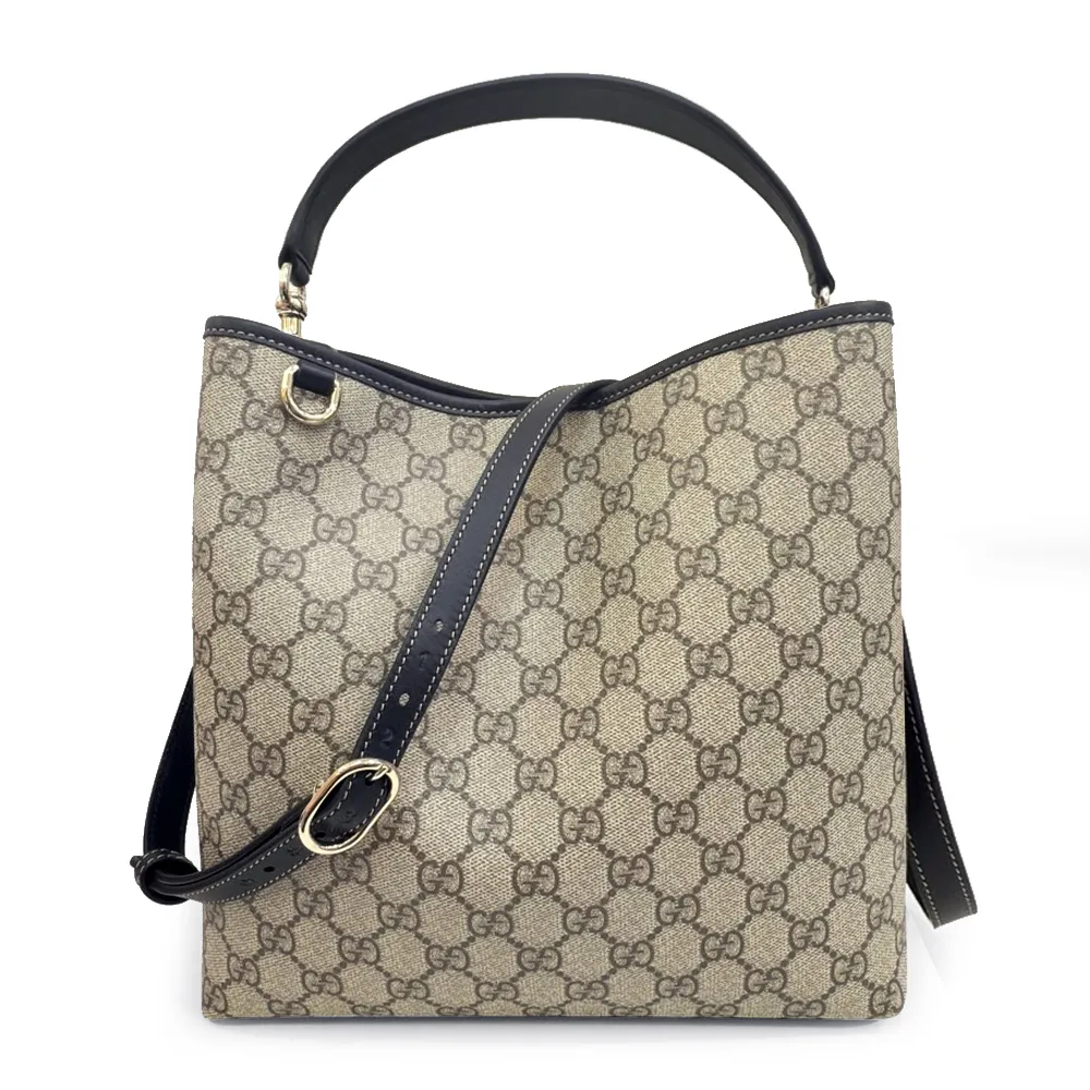 【GUCCI 古馳】815103 經典GG Emblem系列手提斜背兩用水桶包(藍黑色)『entrupy安心購』