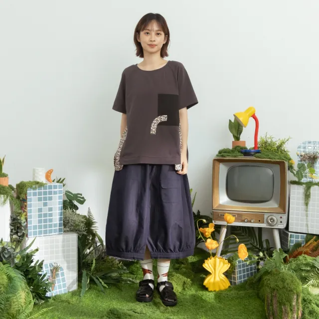【MOSS CLUB】仿牛仔斜紋前開衩繭型工裝中長裙 藍 黑