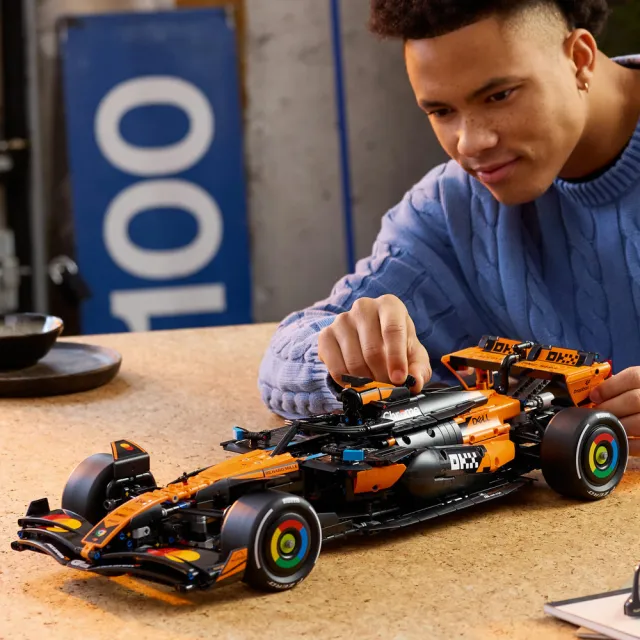 【LEGO 樂高】科技系列 42228 McLaren MCL39 F1賽車(麥拉倫 Formula 1 居家擺設 積木)