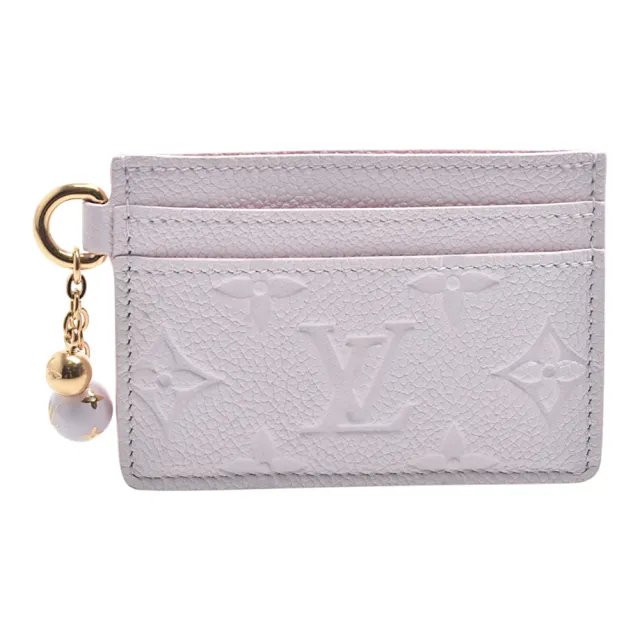 【Louis Vuitton 路易威登】M29250經典LV Charms系列Monogram花卉壓紋牛皮琺瑯金屬圓珠吊飾名片夾(粉色)