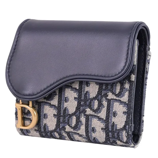 【Dior 迪奧】Saddle Lotus 品牌吊飾牛皮緹花拼接三折零錢短夾(深藍)