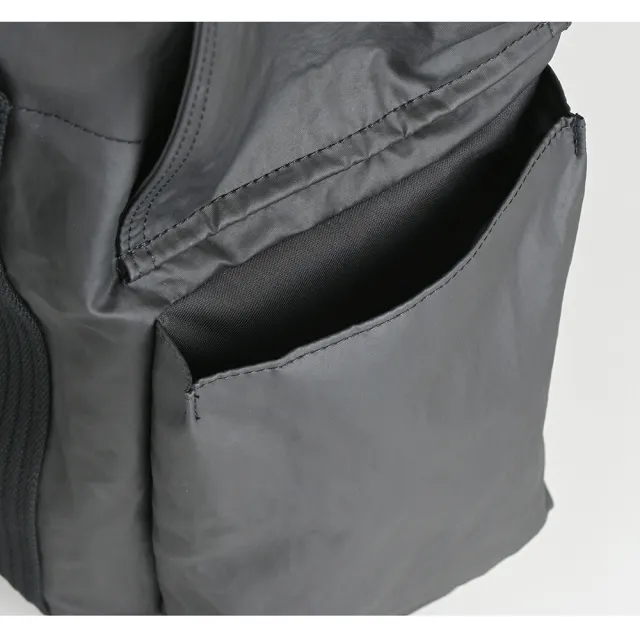 【Y-3 山本耀司】Y-3側邊矽膠LOGO皺褶尼龍按釦式肩背/手提工作托特包(黑)