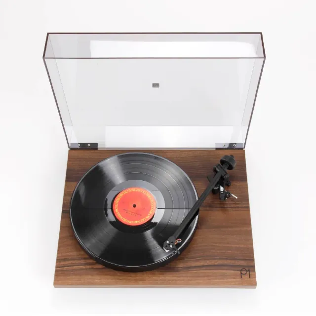 Rega 英國製 PLANAR 1 黑膠唱片機