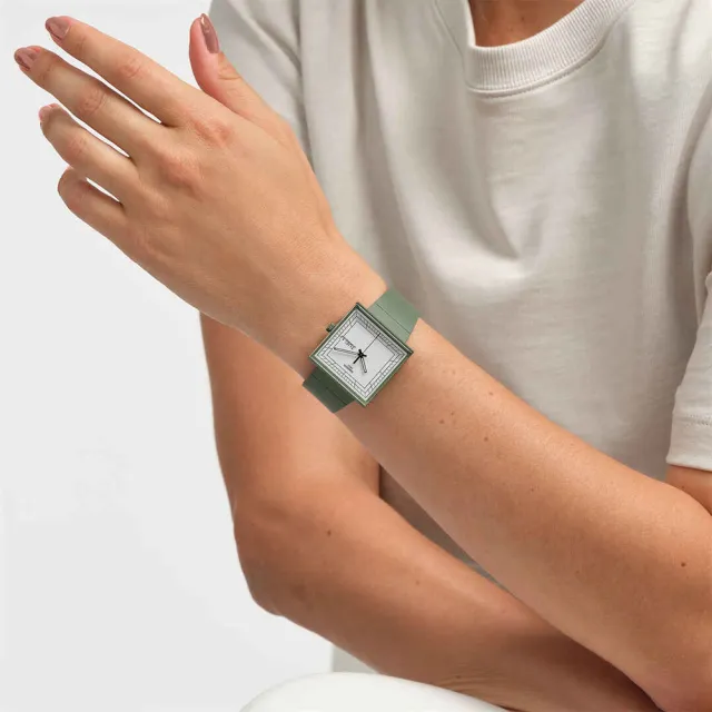 【SWATCH】WHAT IF GREEN? 經典手錶/女錶/瑞士製造 SO34G700(33mm)