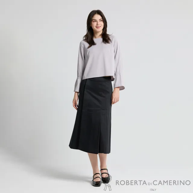 【ROBERTA 諾貝達】質感灰圓領落肩抓褶束口喇叭袖雪紡上衣 DBJ55-92