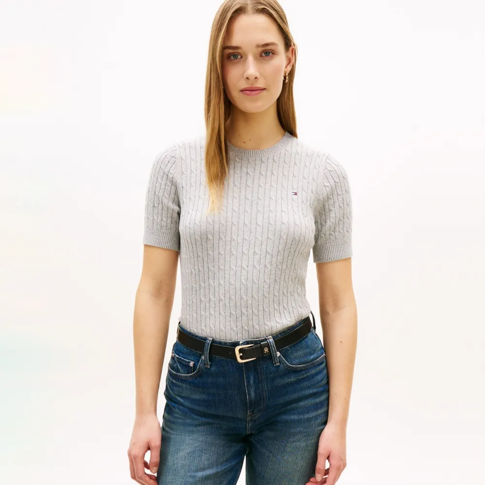 【TOMMY HILFIGER】官方旗艦館絞花針織短袖針織上衣_灰色