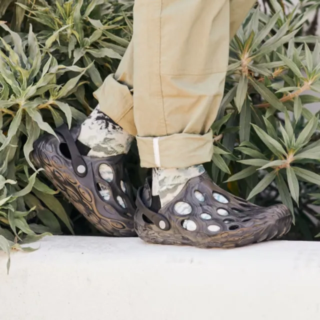 【MERRELL】Hydro Moc 男款水陸休閒鞋 黑色 ML48595