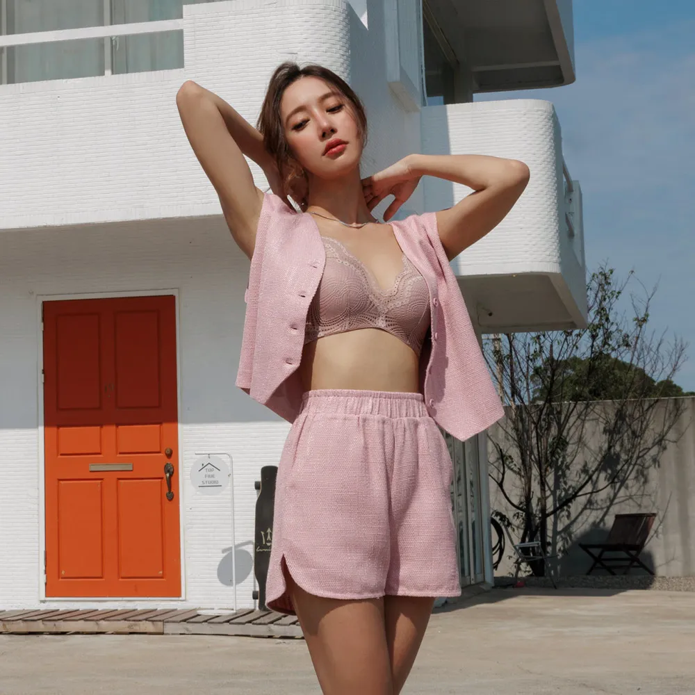 【玉如阿姨】夜惑叢林內衣※0590霧粉(A.B罩 小胸 集中 軟鋼圈 包副乳 不易滑肩 水感內衣 台灣製)
