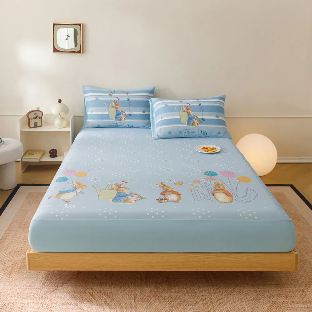 【PETER RABBIT 比得兔】田園系列 冰絲床包枕套組-任選(單人/正版授權/床包/枕套/比得兔與V&A博物館 ) - momo購物網 ...