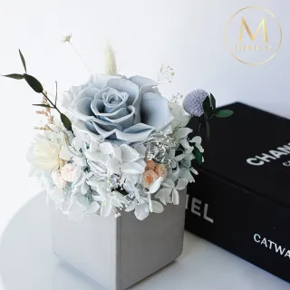 【Floral M】Silver Grey 高級灰質感花園永生花禮(乾燥花/永生花/情人節花禮/生日禮物/開幕花禮/居家擺飾)