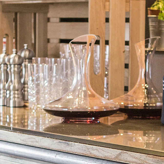 【Vega】德國 斜口醒酒瓶 1L / 醒酒壺 分酒器