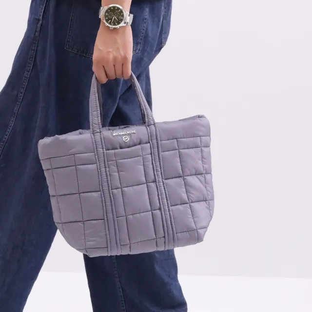 【Michael Kors】金屬LOGO厚空氣尼龍格紋手提托特包購物包(灰)