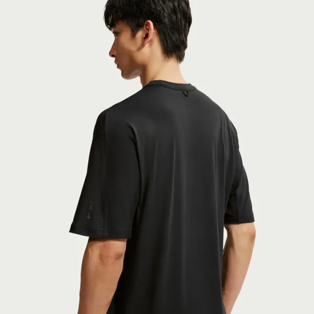 【NIKE 耐吉】短袖上衣 男 AS M NK DF 24.7 IS LGT SS TOP 運動 休閒 Dri-FIT 短T 黑 (IQ8274010)