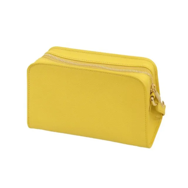 【FURLA 芙拉】WB01083 法國經典素面防刮牛皮迷你金扣斜背包(黃色)