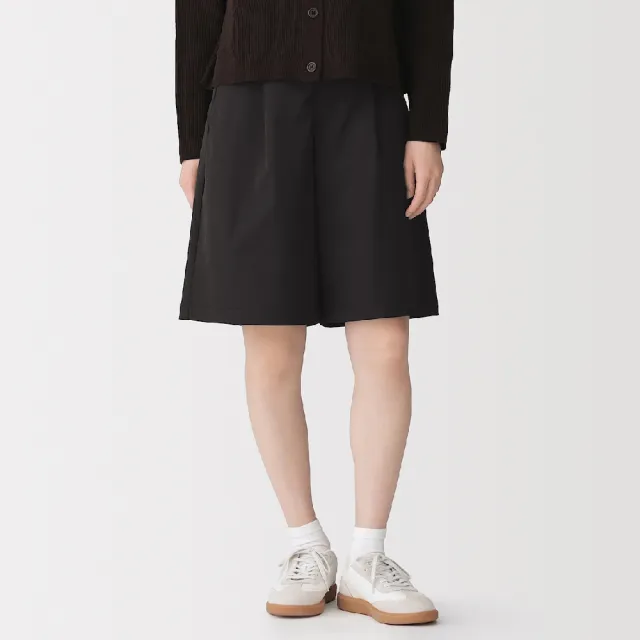 【MUJI 無印良品】女撥水加工彈性綾織五分褲(深灰/黑色/米黃)