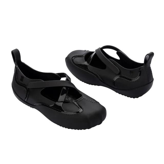 【Melissa】交叉綁帶運動休閒瑪莉珍鞋(黑色)