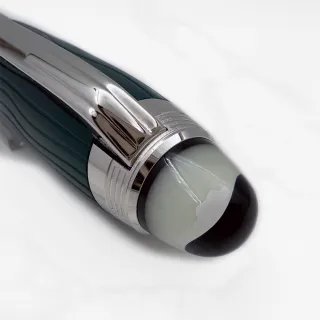 【MONTBLANC 萬寶龍】星際行者 PolarGreen 系列珍貴樹脂鋼筆 F尖 （132901）