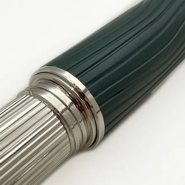 【MONTBLANC 萬寶龍】星際行者 PolarGreen 系列珍貴樹脂鋼筆 F尖 （132901）