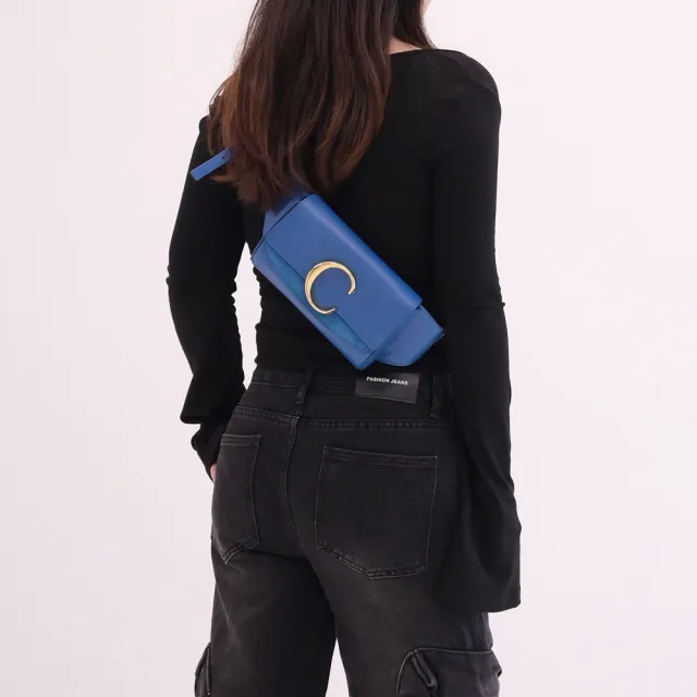 【Chloe’ 蔻依】品牌字母C LOGO拼接三用腰包胸口包(藍)