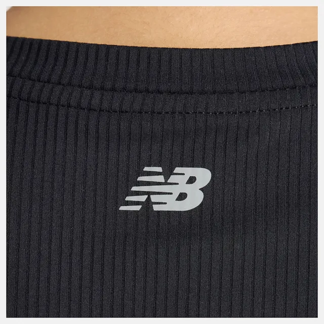 【NEW BALANCE】NB 短袖上衣 女 訓練 慢跑 美規 黑 WT53125BK (S2468)