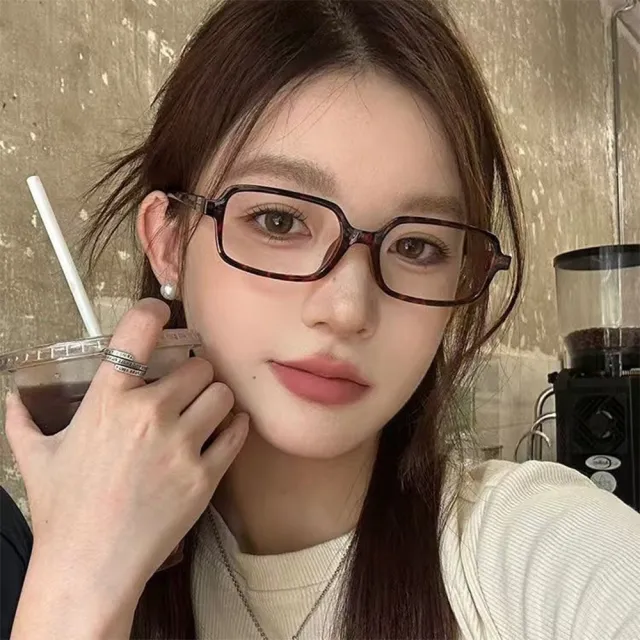 【LEESA】文青眼鏡\白色眼鏡\學生眼鏡\女生眼鏡\鏡框\小框眼鏡\鏡架\黑框眼鏡\眼鏡\素顏眼鏡\配