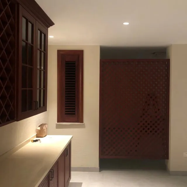 【MIDUOLI 米多里】(工廠專業製作/連工帶料高品質裝修)衛浴專用-防水/防潮-塑鋼-對外窗-上下分段-30才